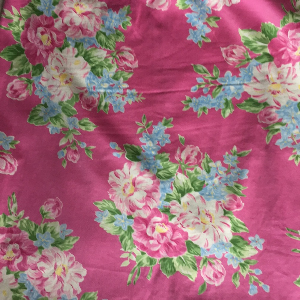 Perfectly pretty! Jones New York Signature skirt - Picture 2 of 4